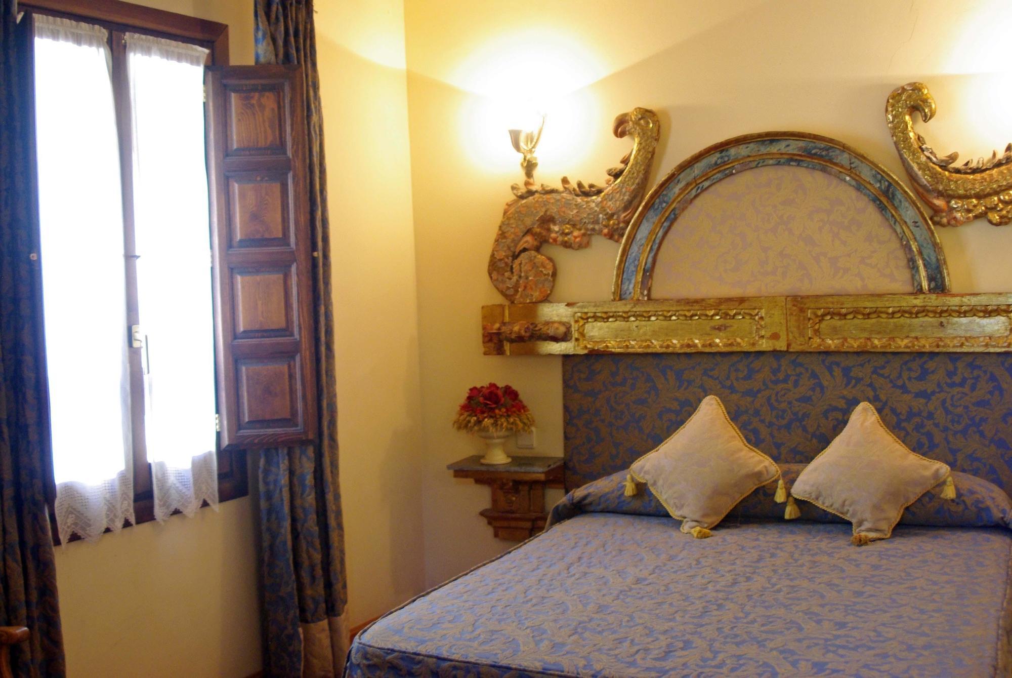 סגוביה Hotel Alcazar חדר תמונה
